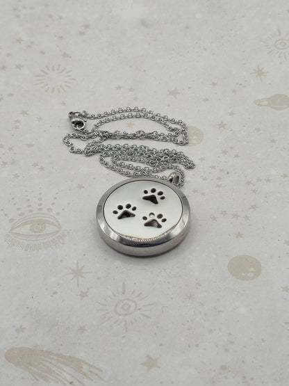 316 Stainless Steel Diffuser Locket Pendant Necklace, Stainless Steel Colour: Paw Print Design