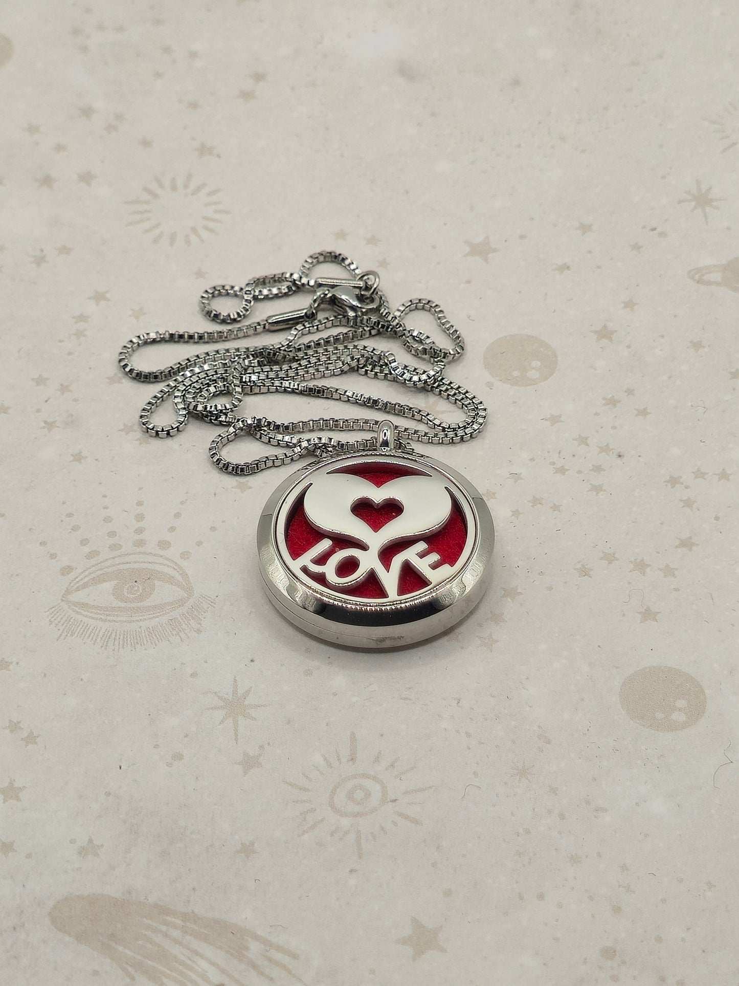 316 Stainless Steel Diffuser Locket Pendant Necklace, Stainless Steel Colour: Love Heart Design